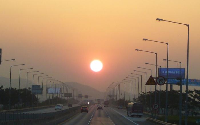 Ŭ���ϸ� ���� �������� �̹����� ���Ǽ� �ֽ��ϴ�.