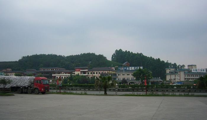 Ŭ���ϸ� ���� �������� �̹����� ���Ǽ� �ֽ��ϴ�.