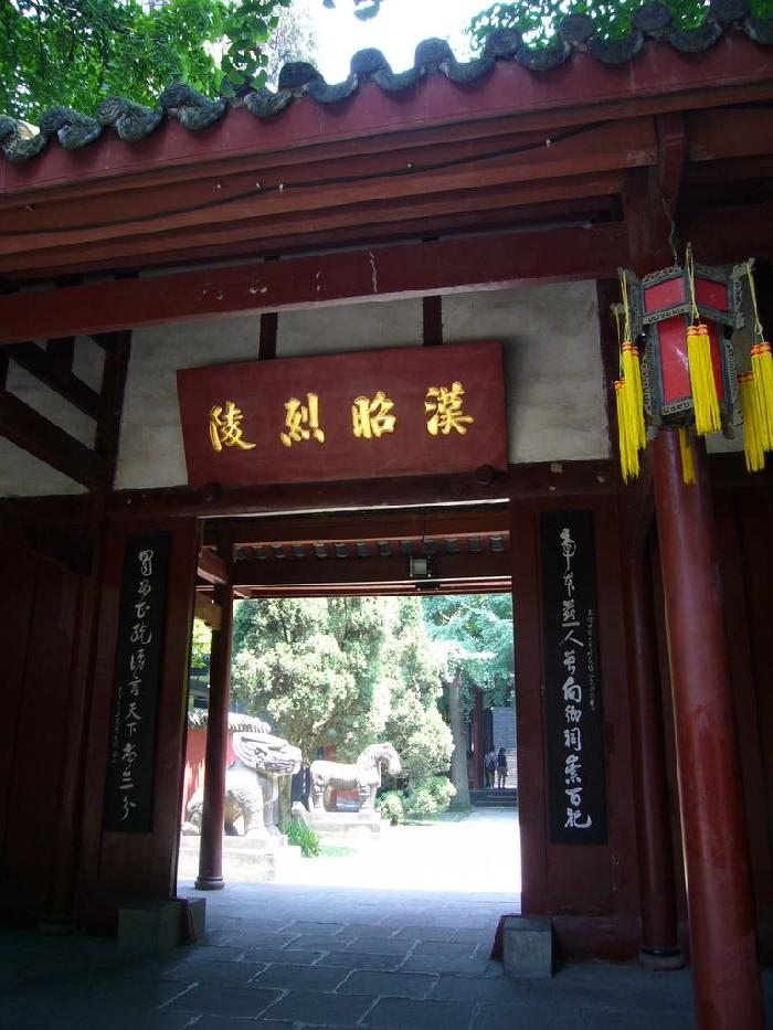 Ŭ���ϸ� ���� �������� �̹����� ���Ǽ� �ֽ��ϴ�.