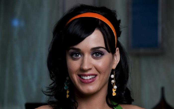 Ŭ���ϸ� ���� �������� �̹����� ���Ǽ� �ֽ��ϴ�.