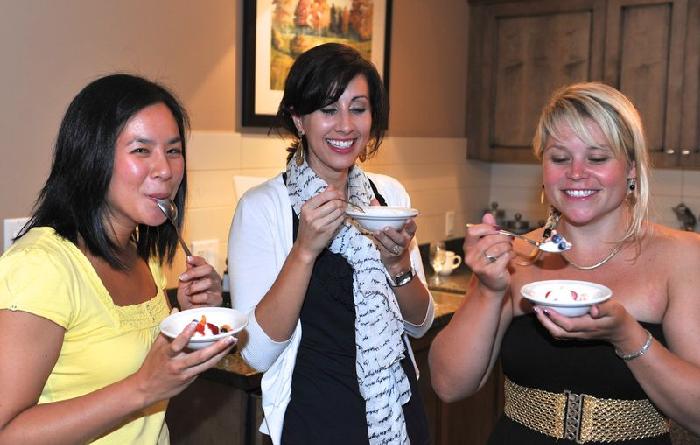 Ŭ���ϸ� ���� �������� �̹����� ���Ǽ� �ֽ��ϴ�.